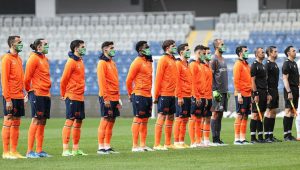 Son dakika spor haberi: Beşiktaş maçı öncesi Başakşehir’i bekleyen tehlike!