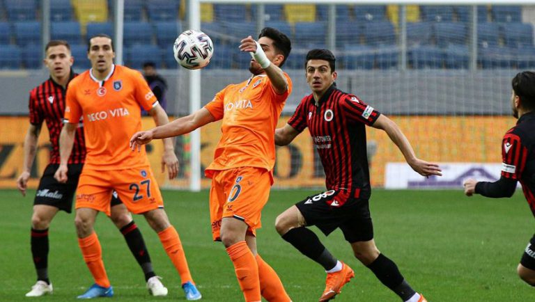 Başakşehir’de Beşiktaş maçı öncesi 7 eksik birden!