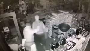 Başakşehir’de hırsızlar nalburda 400 bin liralık soygun yaptı