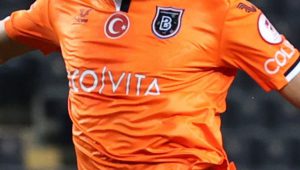 Başakşehir’de Fenerbahçe maçı öncesi corona virüsü şoku!