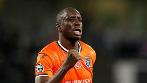 Başakşehir Teknik Direktörü Aykut Kocaman Demba Ba’yı Fenerbahçe maçı kadrosuna almadı