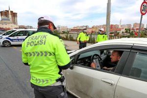 Başakşehir polisinden sosyal uygulama