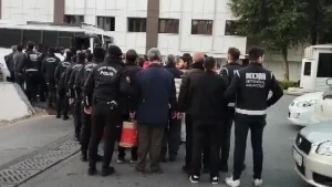 İstanbul’da FETÖ operasyonu: 21 şüpheli tutuklandı
